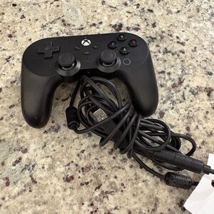8BitDo Pro 2 Wired Controller for Xbox Black Preowned Working Condition 82BB
